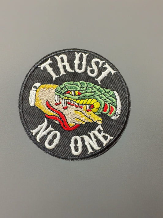 Parche Trust No One
